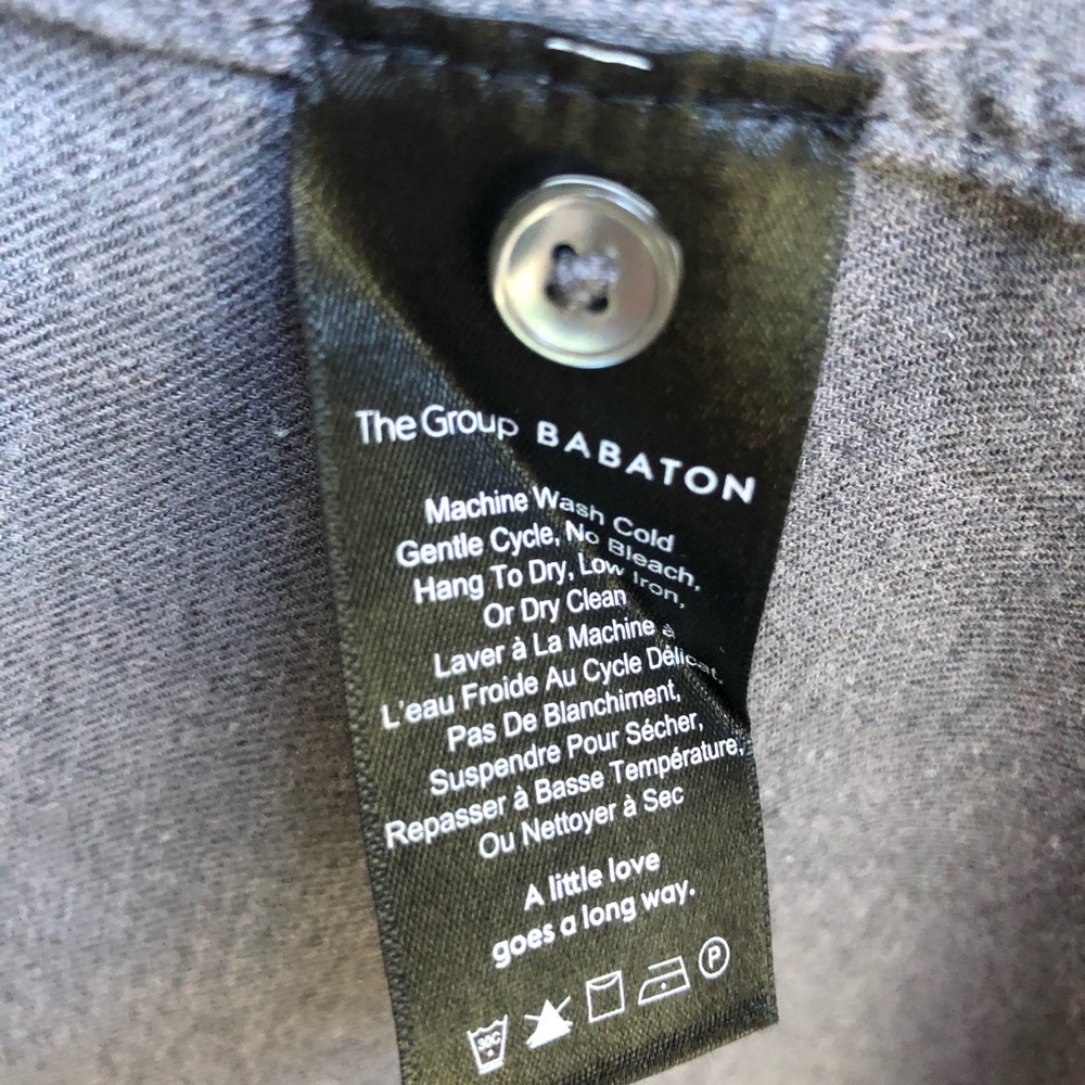 Aritzia Babaton The Group Reno Button front shirt - Picture 16 of 16